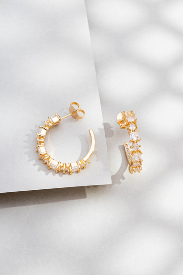 Brinco Argola Zircônia