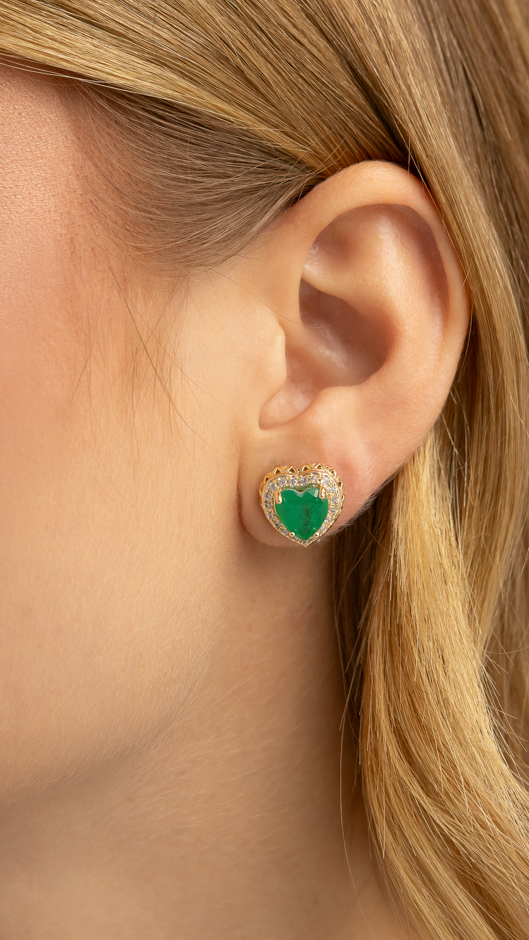 Conjunto de Colar e Brinco de Coração Premium