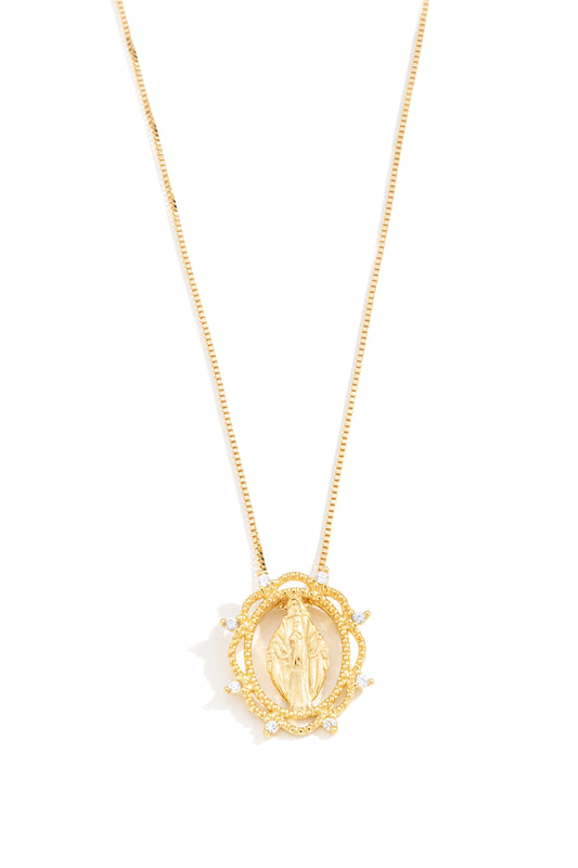 Gargantilha com Pingente Religioso Oval e Zircônias