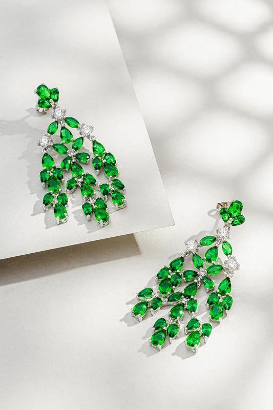 Brinco com Zircônia Verde em Prata Italiana