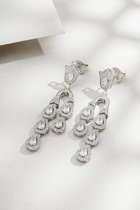 Brinco Gota Cascata Em Prata Italiana