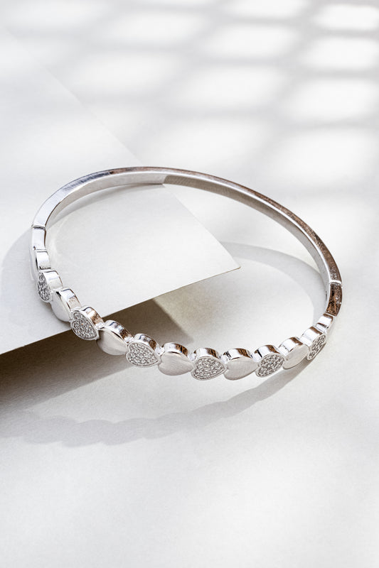 Bracelete de Corações