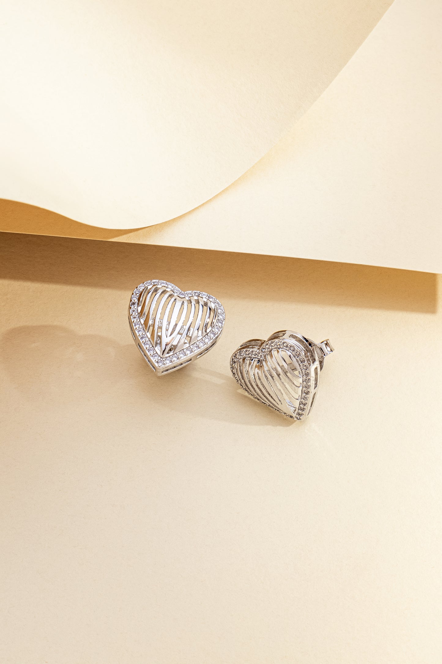 Brinco Coração com Zircônia