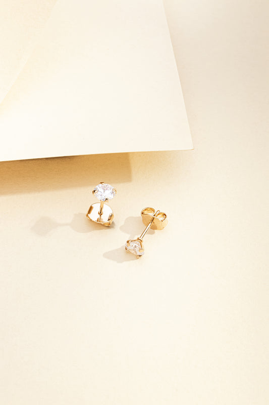 Brinco Pequeno Ponto de Luz com Zircônia