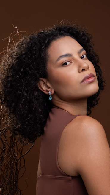 Brinco Flor Zircônia e Gota Verde em Prata Italiana