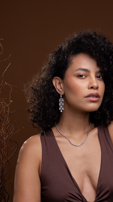 Brinco Cascata Cravejado de Zircônia