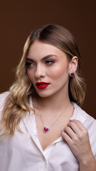 Brinco Coração em Prata Italiana com Zircônia Vermelho