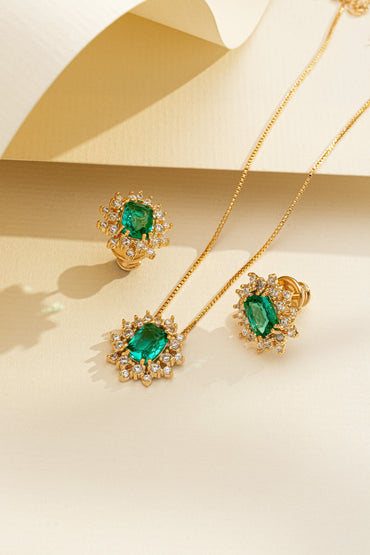 Conjunto de Colar e Brincos Oval com Zircônia