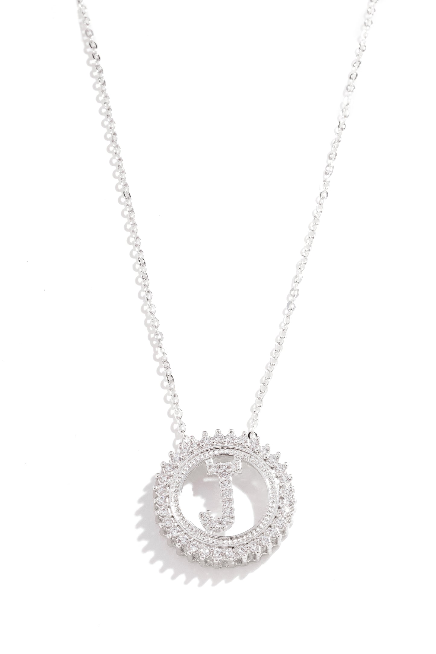Colar Personalizado com Inicial Cravejada