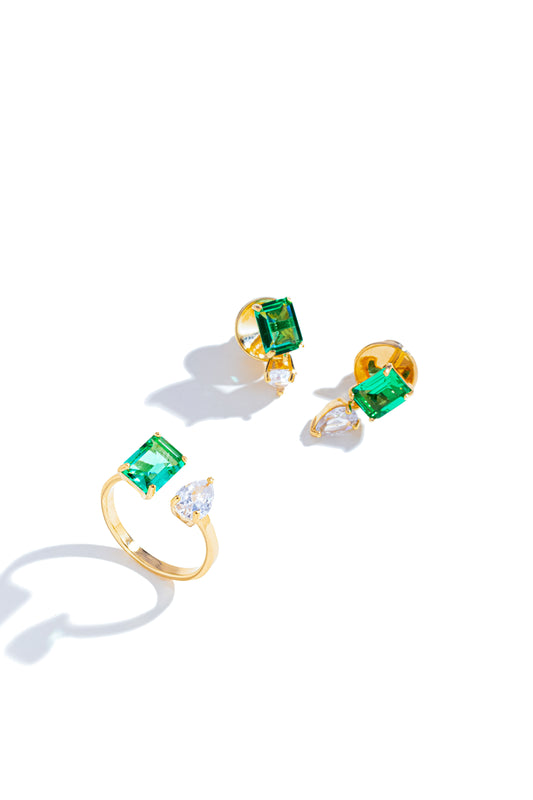 Conjunto de Anel e Brincos Retangular com Zircônia Verde