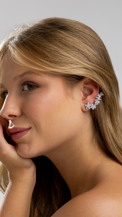 Brinco Ear Cuff Floral