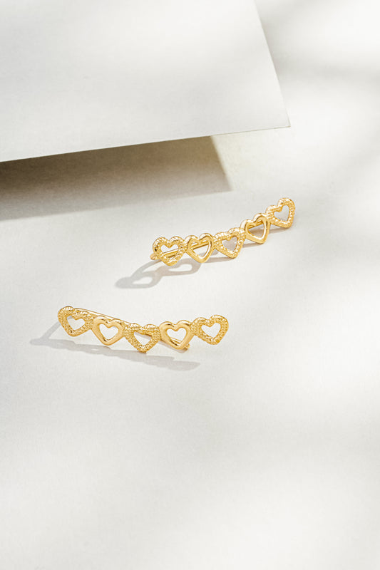 Brinco Ear Cuff Corações