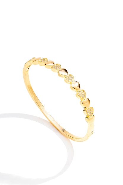 Bracelete de Corações