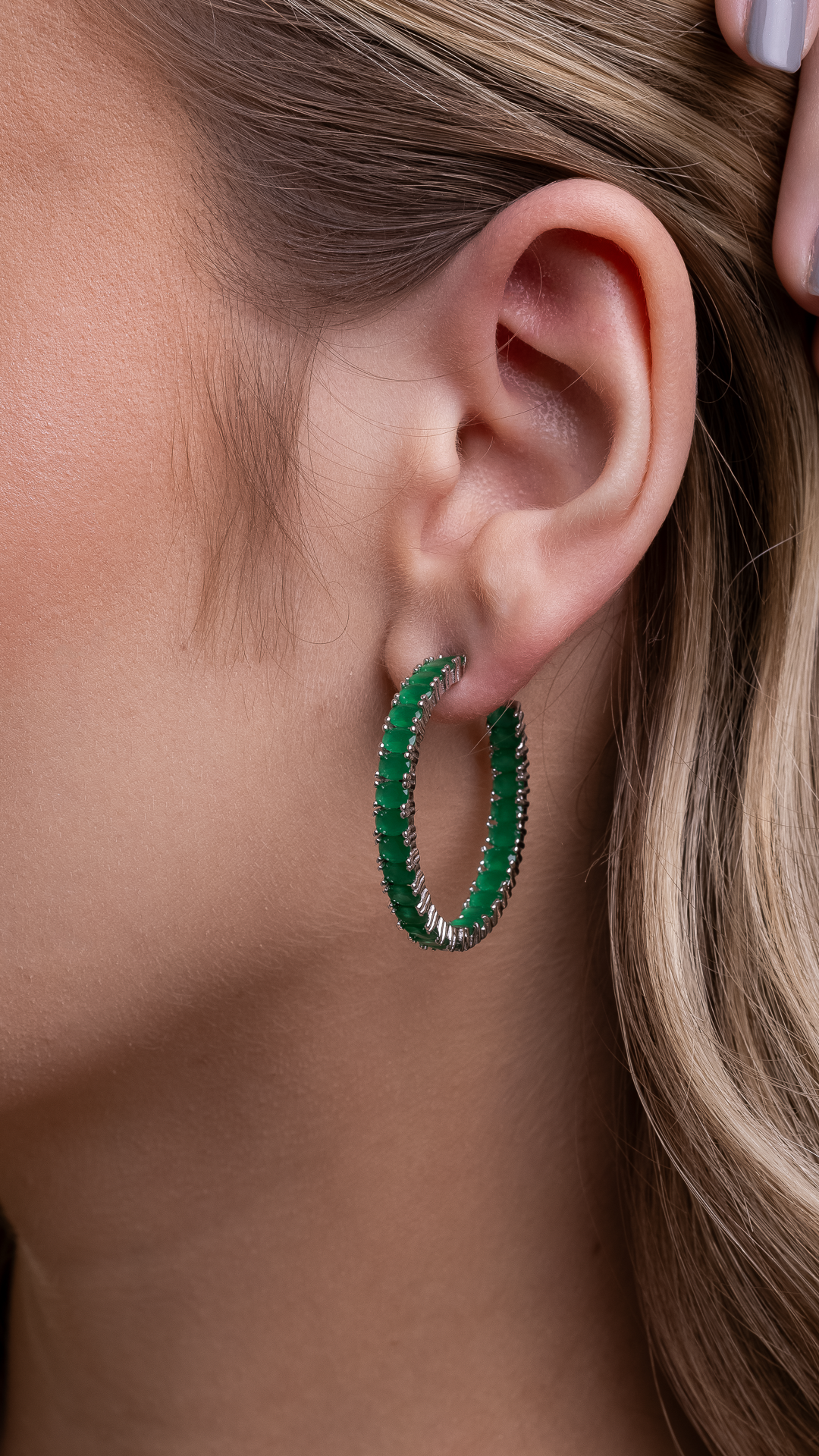 Brinco Argola em Prata Italiana com Zircônia Verde