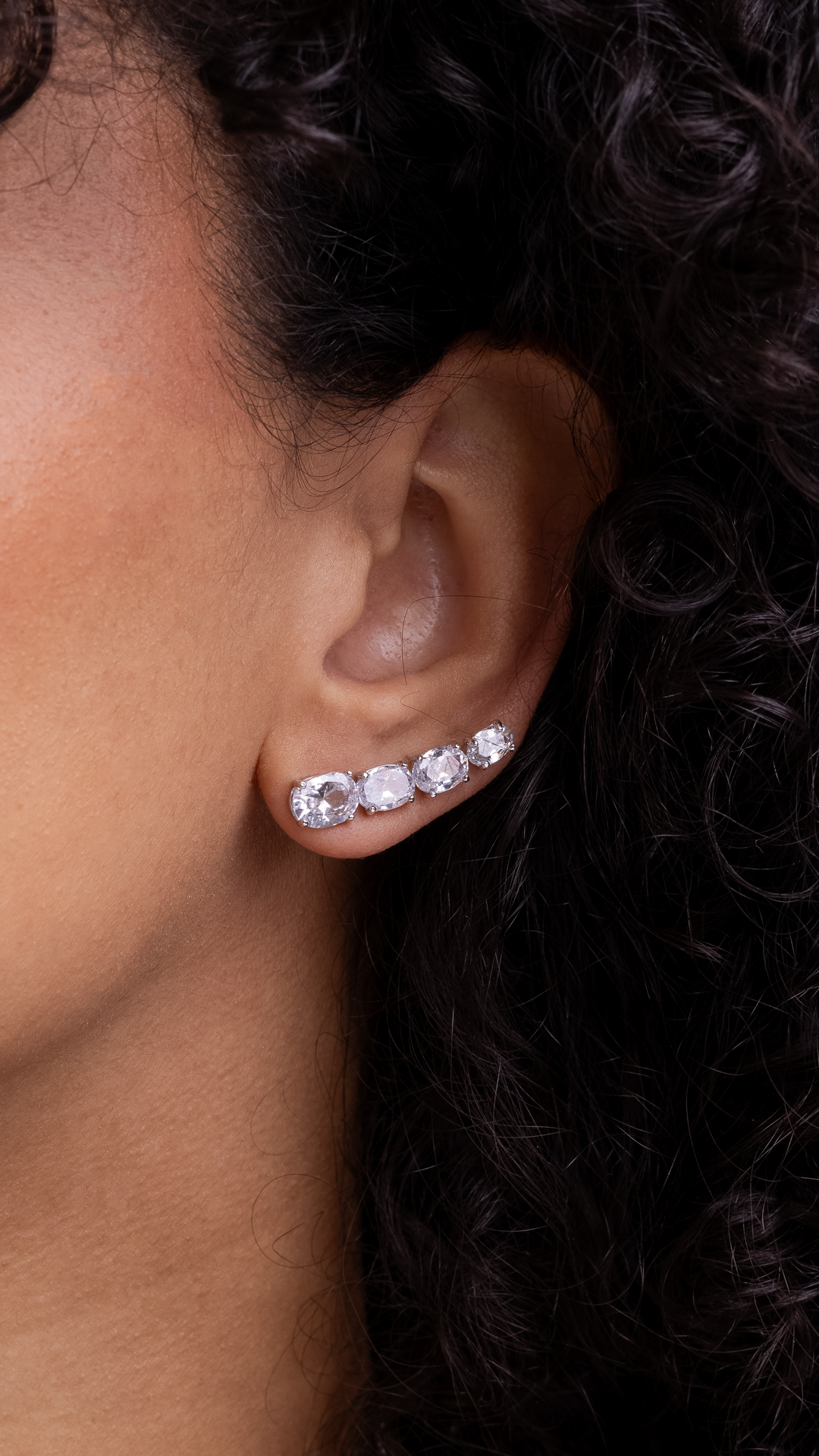 Brinco Ear Cuff com Zircônia