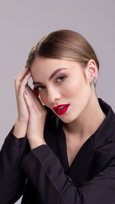 Brinco Ear Cuff com Zircônia