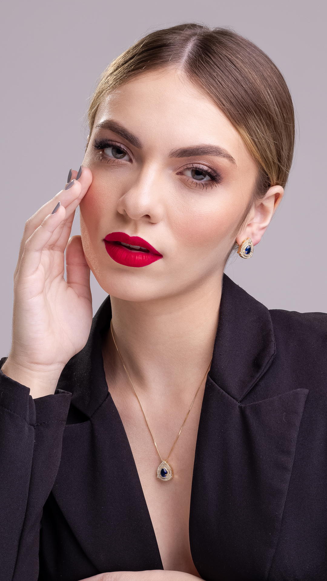 Conjunto de Colar e Brincos com Zircônia