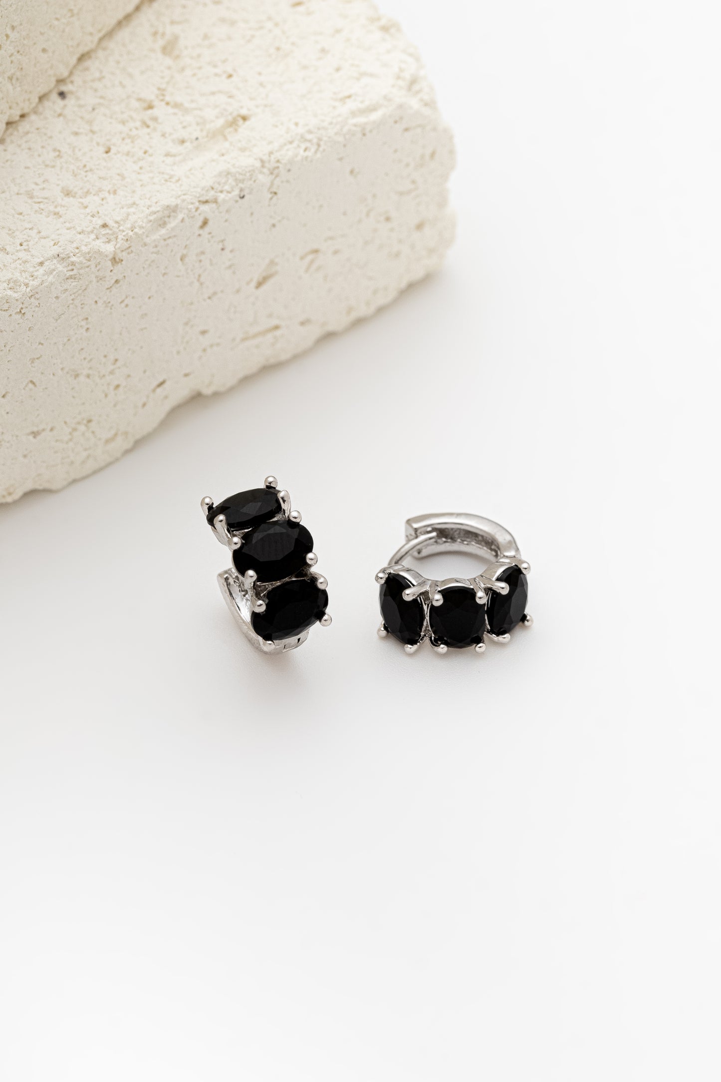 Argola Três Pedras Ovais