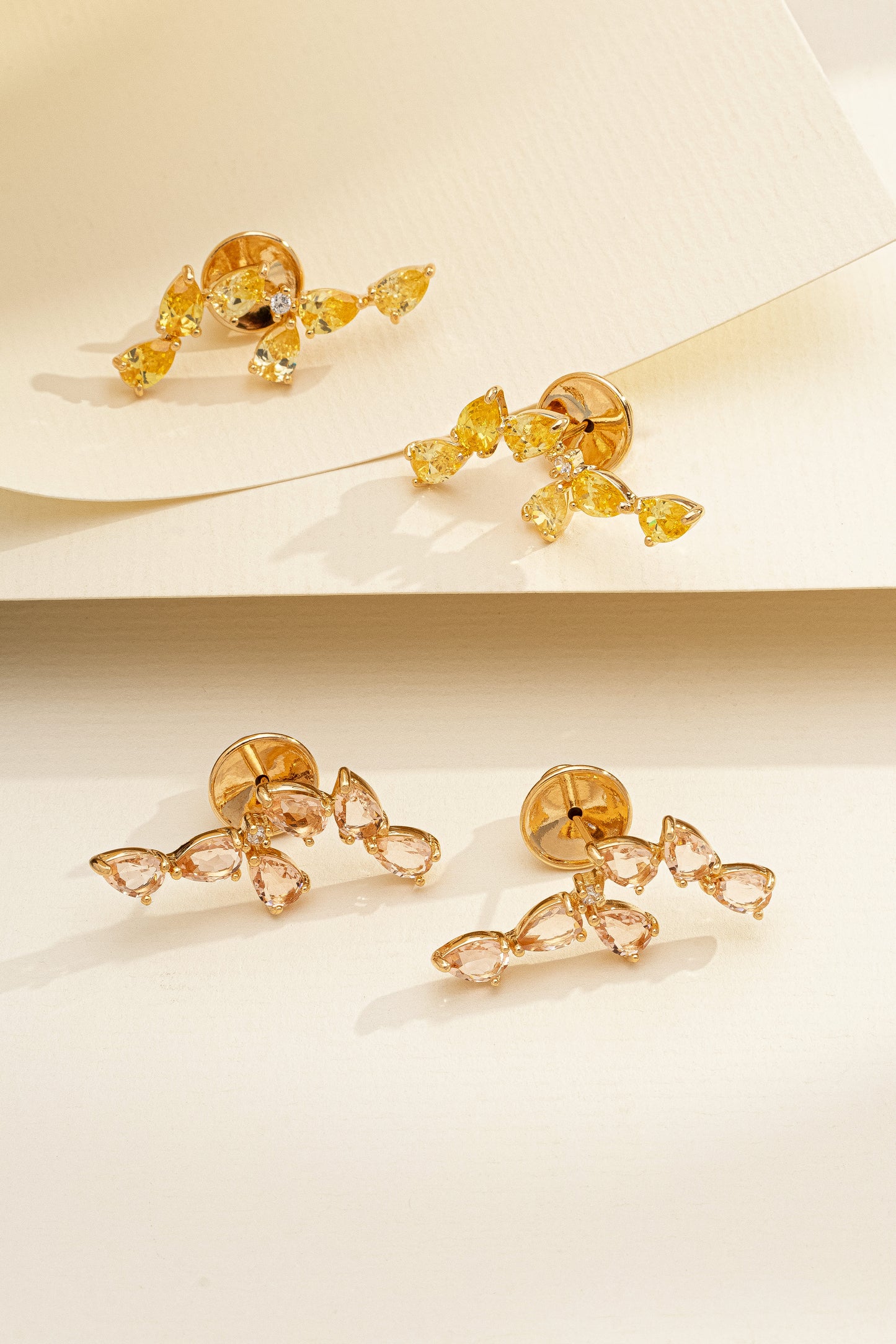 Brinco Ear Cuff com Zircônia